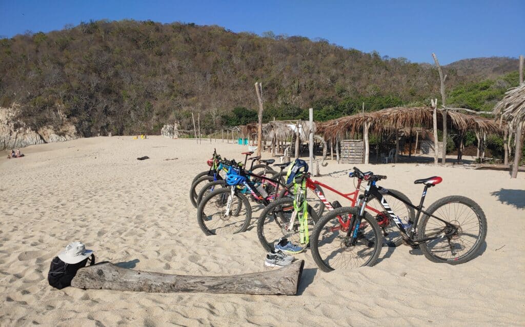 RSB bikes at Cacaluta beach after a half day muontain bike tour in  Huatulco